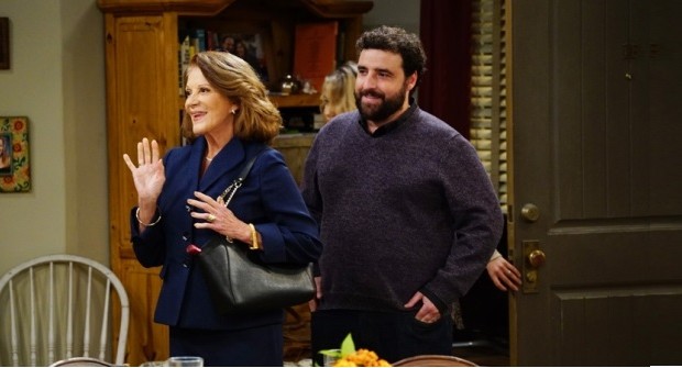 Linda Lavin, David Krumholtz, Mom, CBS