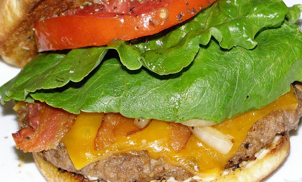 Bacon_cheeseburger