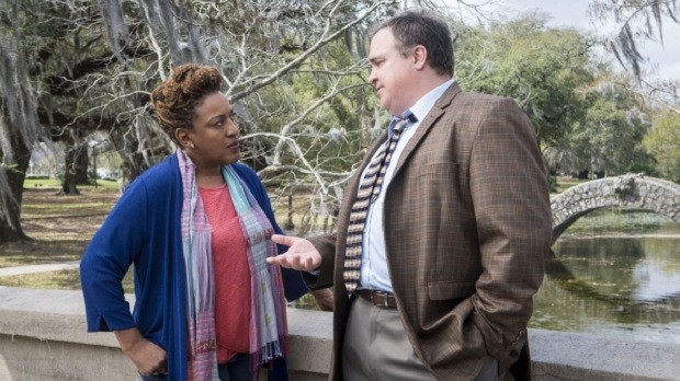 ncis_new_orleans_cch_pounder_1