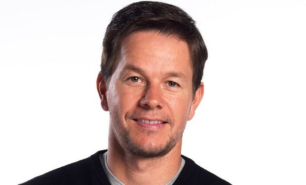 mark-wahlberg-wahlburgers-aande