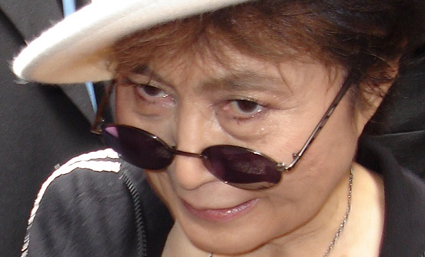 yoko_ono_2007