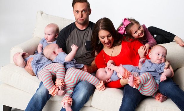 outdaughtered DCL image