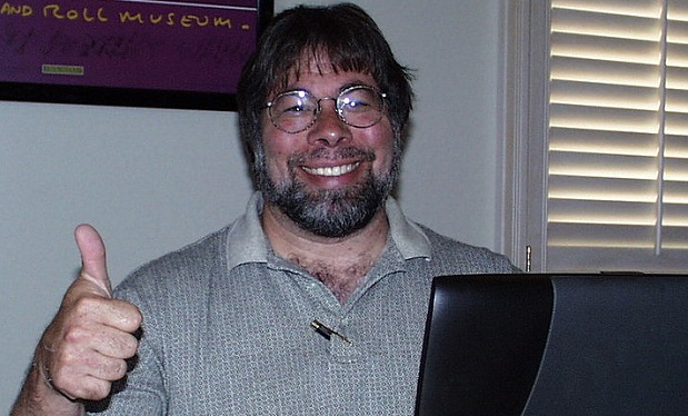 steve_wozniak_thumbs_up