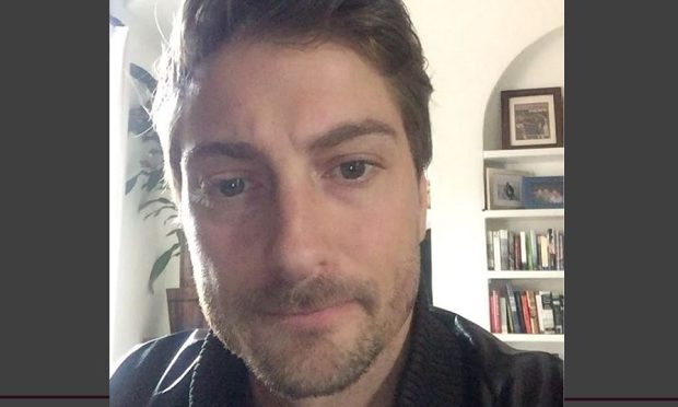 Daniel Lissing selfie