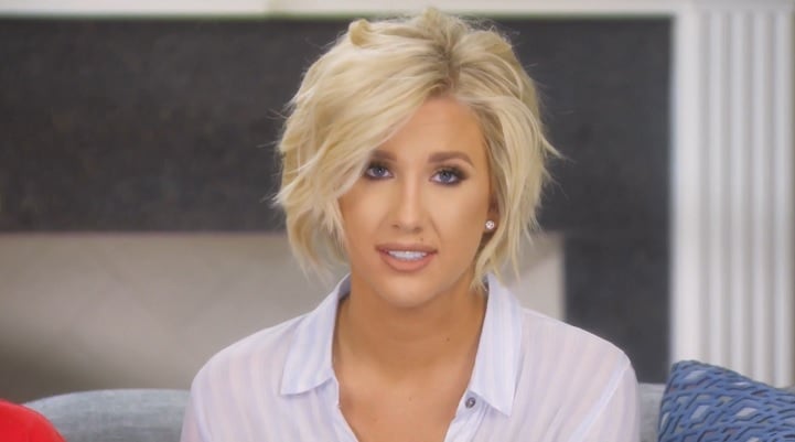 Savannah Chrisley soaks up the sun in an electric green bikini as she  shares body positive message from a yacht on Memorial Day - Opera News