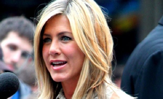 Jennifer_Aniston returns to tv