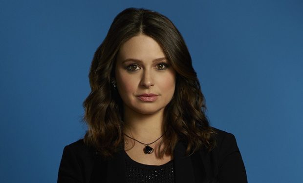 Katie Lowes Scandal