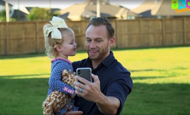 Adam Busby on OutDaughtered (TLC)