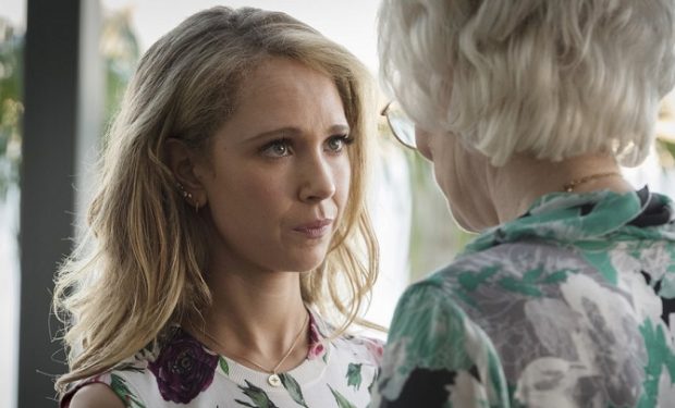 Juno Temple Dirty John