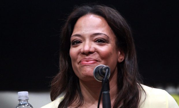 Lauren Velez