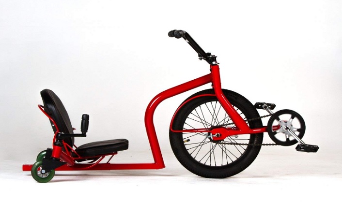 universal fitness recumbent bike