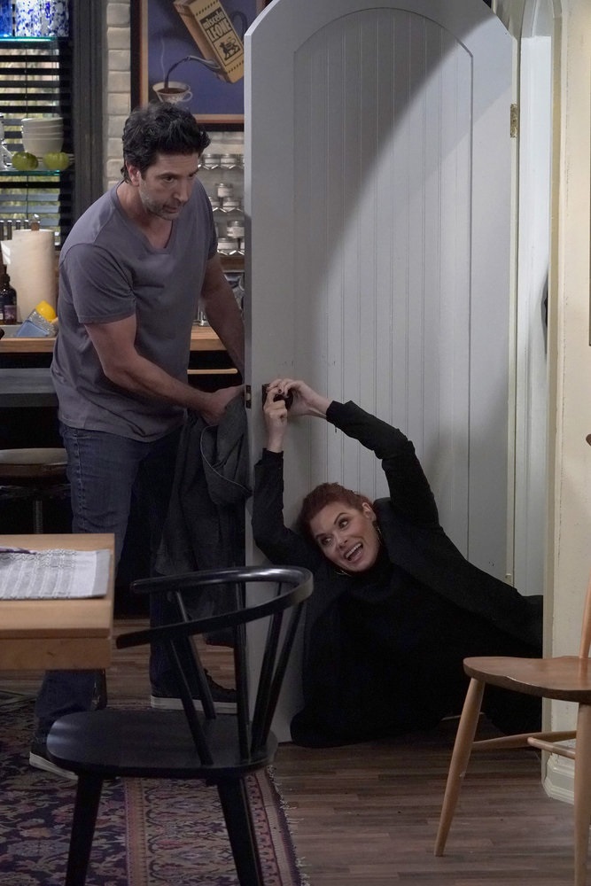 Will & Grace: Grace "Unintentionally" Meets Noah's ...