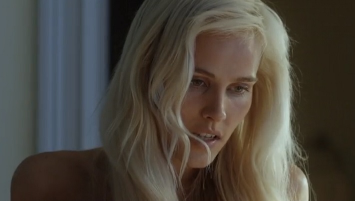 Isabel lucas sexy