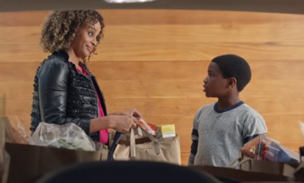 Buick Envision Groceries Commercial Gorgeous Mom played by Presilah Nunez