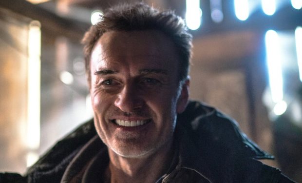 Julian McMahon FBI