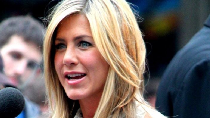 Jennifer Aniston Shares Breakdown On Instagram, Orlando Bloom Reacts