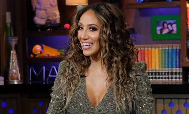 Melissa Gorga Shakes Her Booty In Storefront Window, “No Guidance”