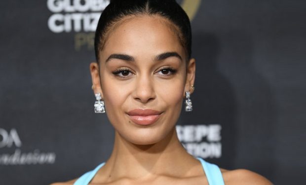 GLOBAL CITIZEN PRIZE -- Pictured: Jorja Smith at Royal Albert Hall in London, England (Photo by: Scott Garfitt/NBCUniversal)
