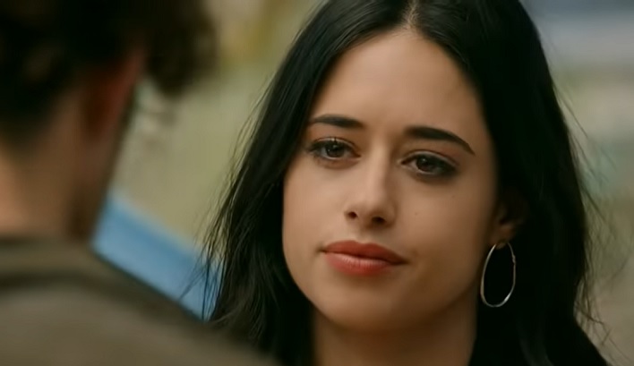 Jeanine Mason Goes Braless In Plunging Mini Dress, "Glorious" .