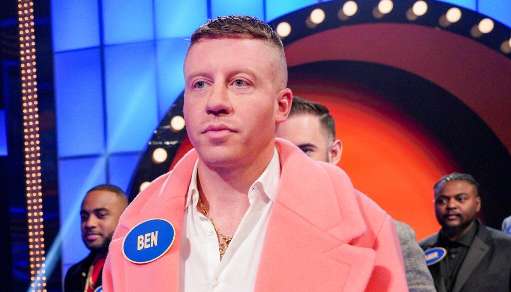 pink burberry coat macklemore