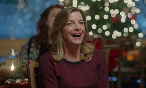 Cynthia Gibb in Christmas on the Menu (Lifetime/Nicely)