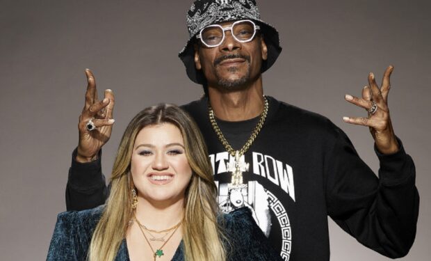 Snoop Dogg and Kelly Clarkson