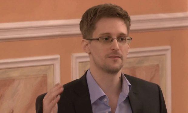 Edward_Snowden