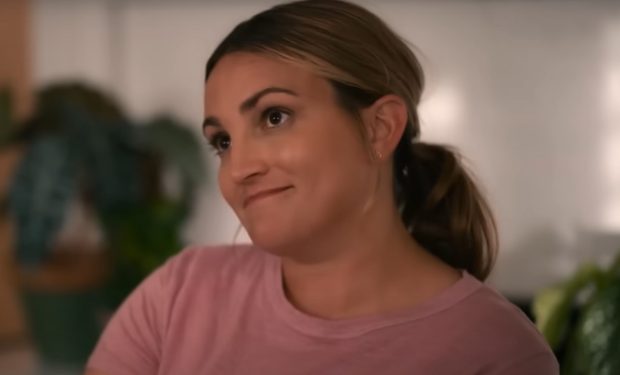 Jamie Lynn Spears in Sweet Magnolias (Netflix)