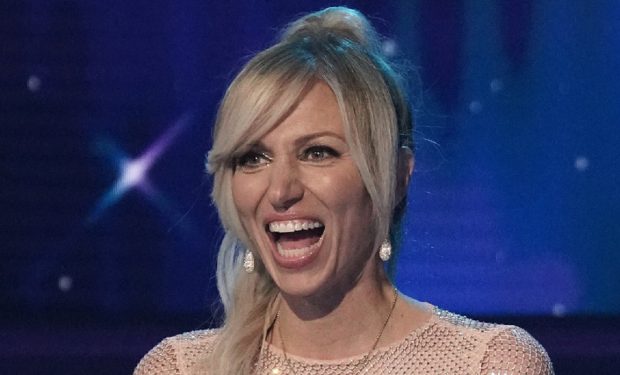 Debbie Gibson Runs Into Gene Simmons at Airport, Leaves Him Speechless