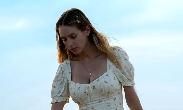 Dylan Penn in Flag Day (MGM Studios)